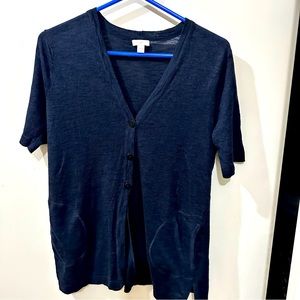 NWOT never worn navy blue short sleeve linen blend cardigan sweater top. Small